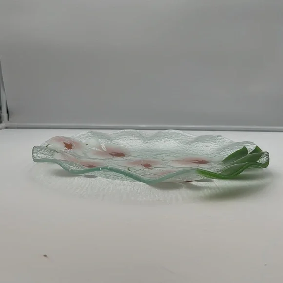 Fused Glass Scalloped Large Plate/Bowl Pink Pansies Green leaves - Picture 11 of 16